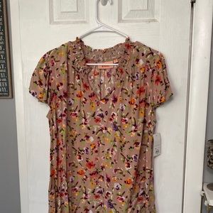 Evri Plus size Floral blouse